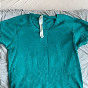 Lululemon running gear